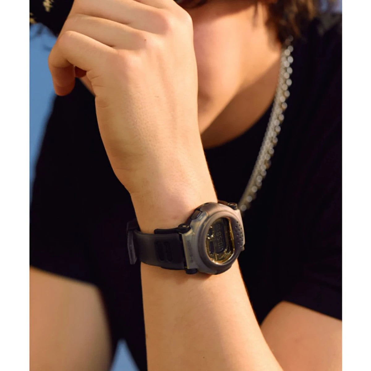Мъжки часовник CASIO - G-B001MVB-8ER