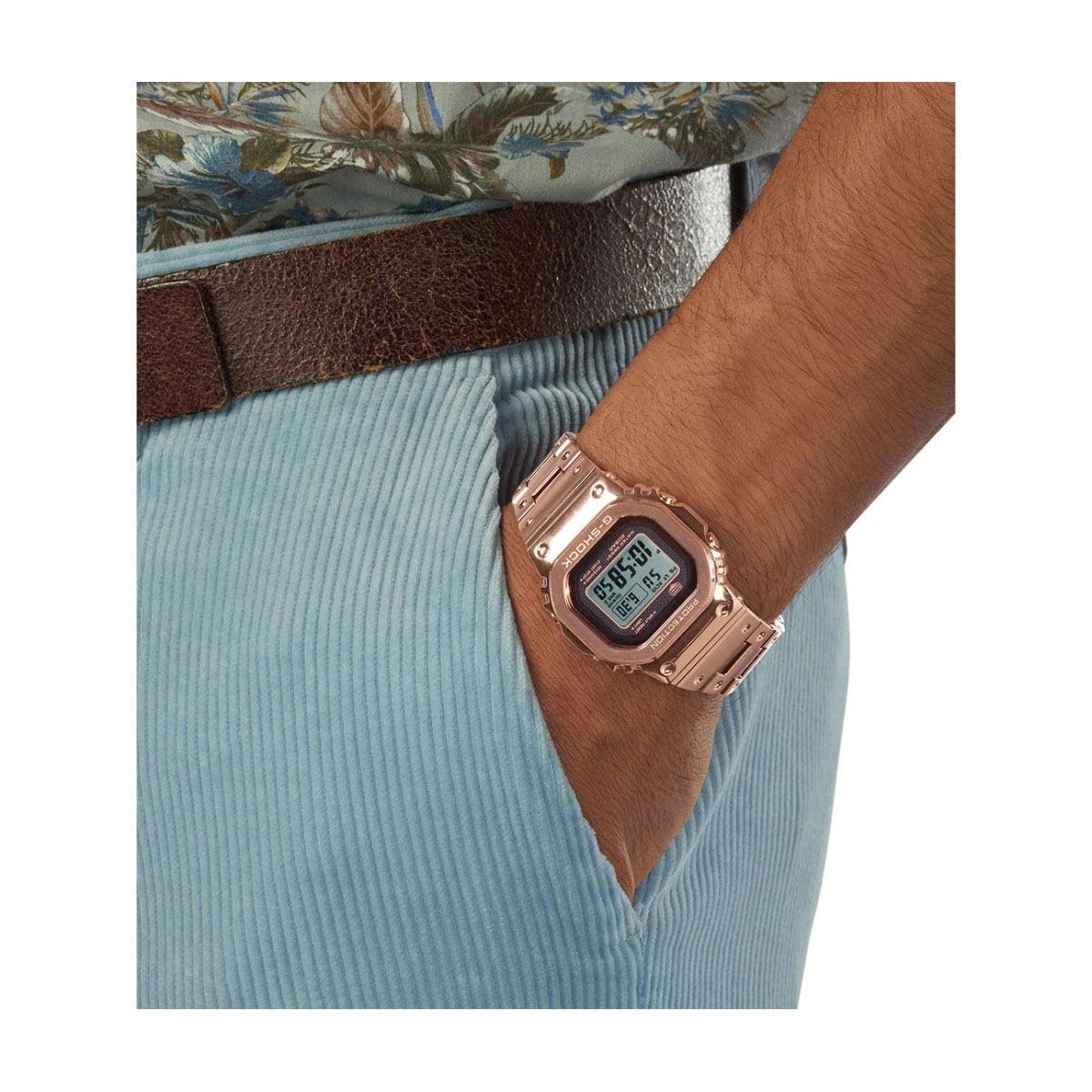 Мъжки часовник Casio G-Shock Bluetooth Solar - GMW-B5000GD-4ER