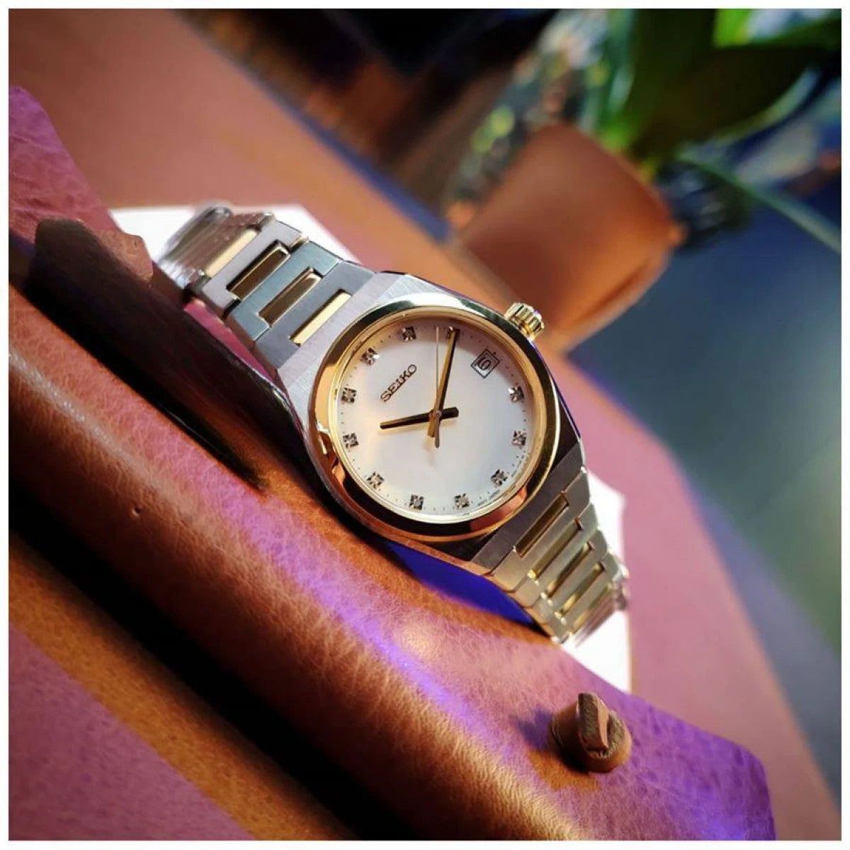 Дамски часовник SEIKO - SUR604P1