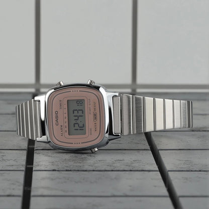 Дамски часовник Casio Vintage - LA670WEA-4A2EF