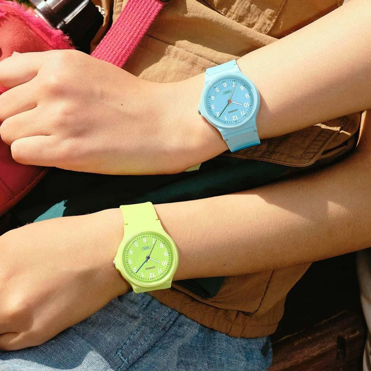 Дамски аналогов часовник Casio - LQ-24B-2BEF