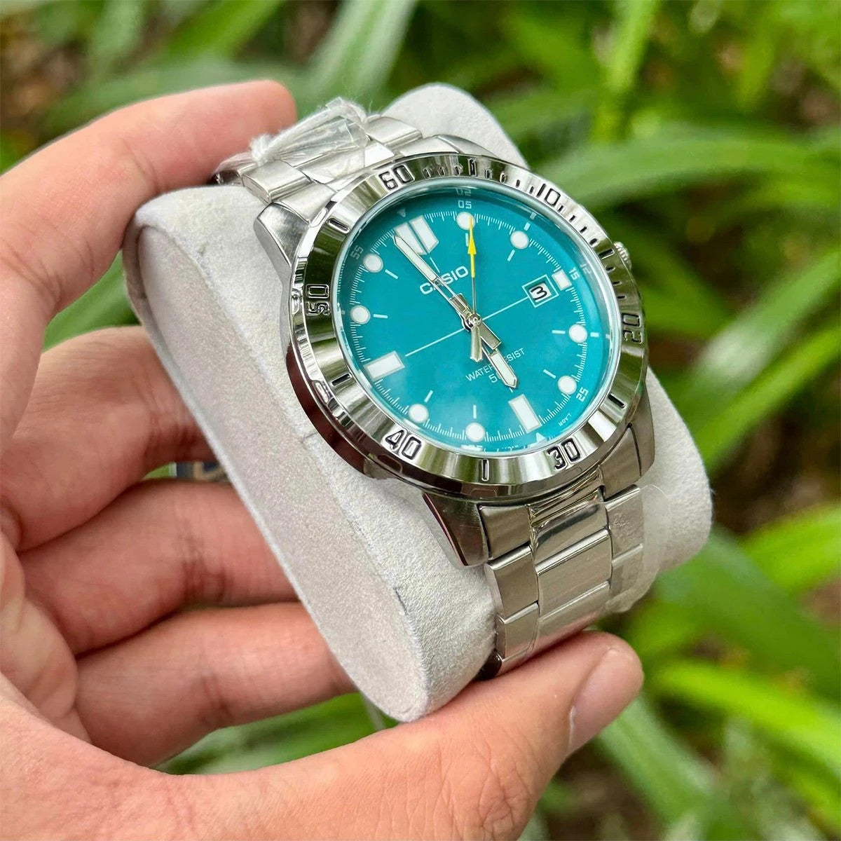 Мъжки аналогов часовник Casio - Casio Collection - MTP-VD01D-3E2VUDF