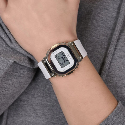 Дамски часовник Casio G-Shock - GM-S5600G-7ER
