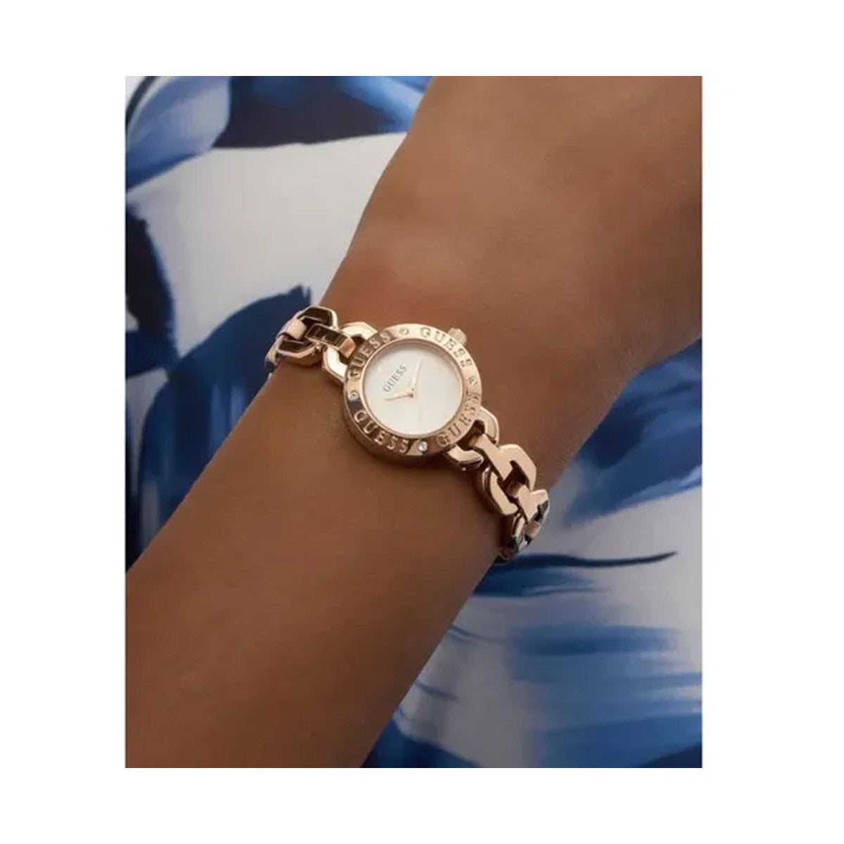 Дамски часовник GUESS - GW1019L4