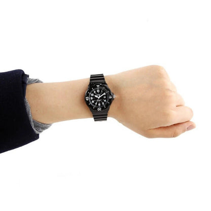 Детски аналогов часовник Casio - LRW-200H-1BVDF