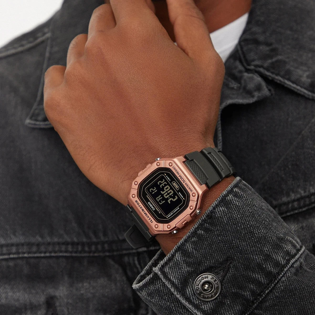 Мъжки часовник CASIO - W-218HM-5BVEF