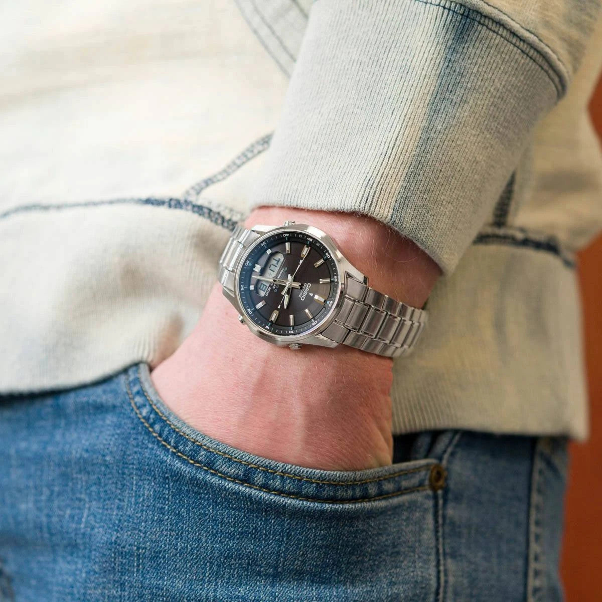 Мъжки часовник CASIO Wave Ceptor - LCW-M100DSE-1AER