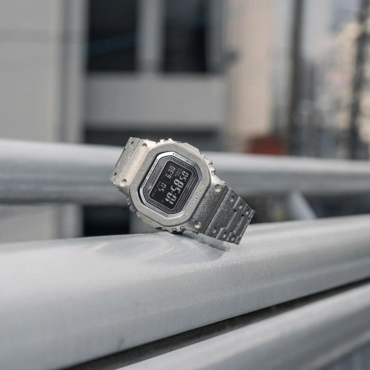 Мъжки часовник CASIO - GMW-B5000PS-1ER