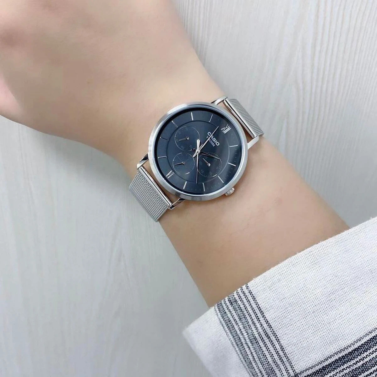 Мъжки аналогов часовник Casio Multi-Dial - Casio Collection - MTP-B300M-1AVDF