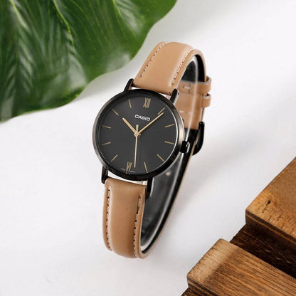 Дамски аналогов часовник Casio - Casio Collection - LTP-VT02BL-1AUDF
