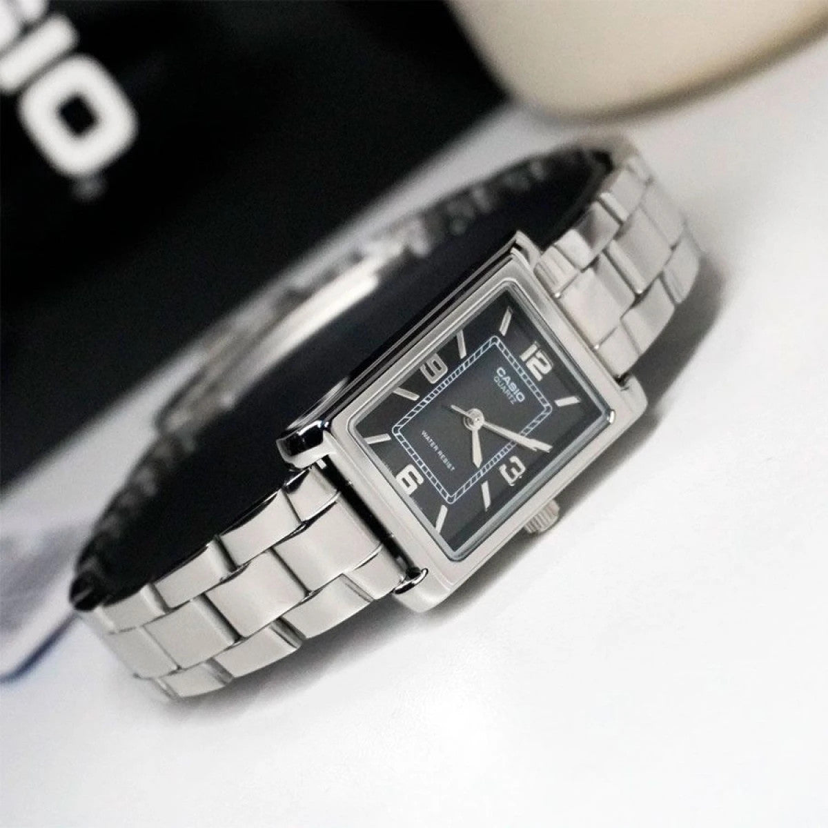 Дамски аналогов часовник Casio - Casio Collection - LTP-1234DD-1ADF