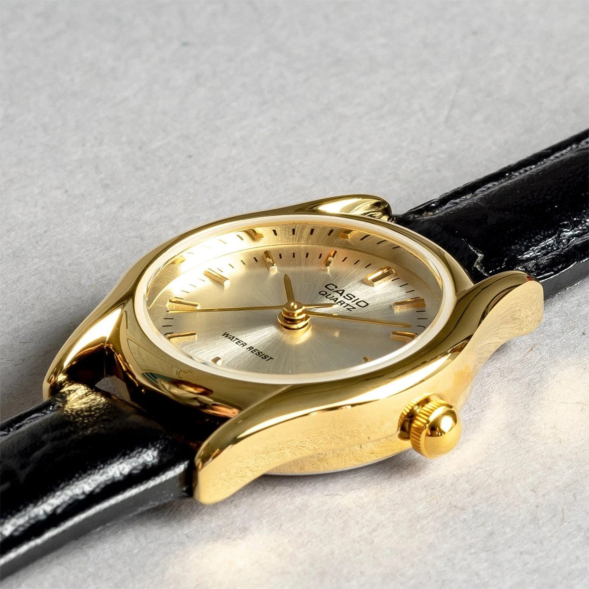 Дамски аналогов часовник Casio - Casio Collection - LTP-1094Q-7ARDF