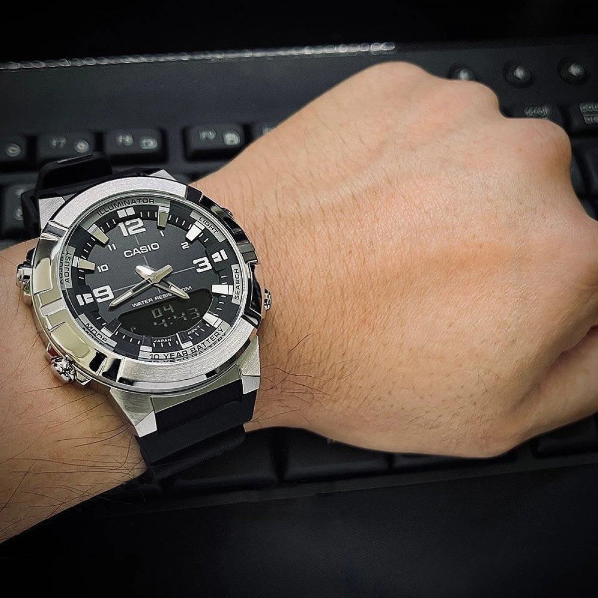 Мъжки дигитален часовник Casio - Casio Collection - AMW-870-1AVDF
