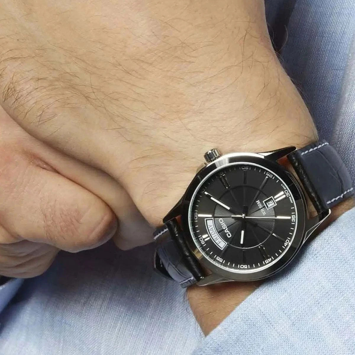 Мъжки аналогов часовник CASIO - Casio Collection - MTP-1381L-1AVDF