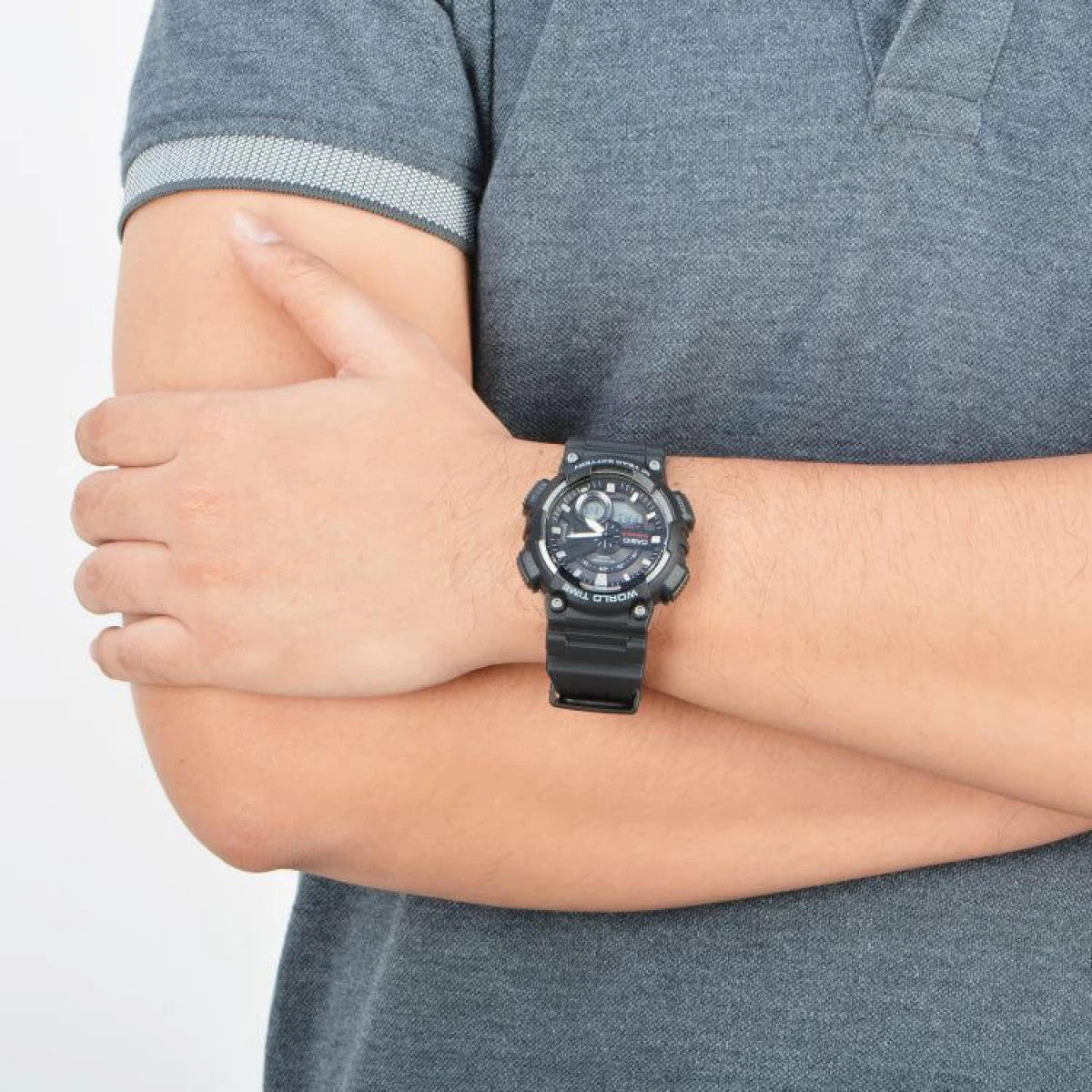 Мъжки дигитален часовник Casio - AEQ-110W-1AVDF