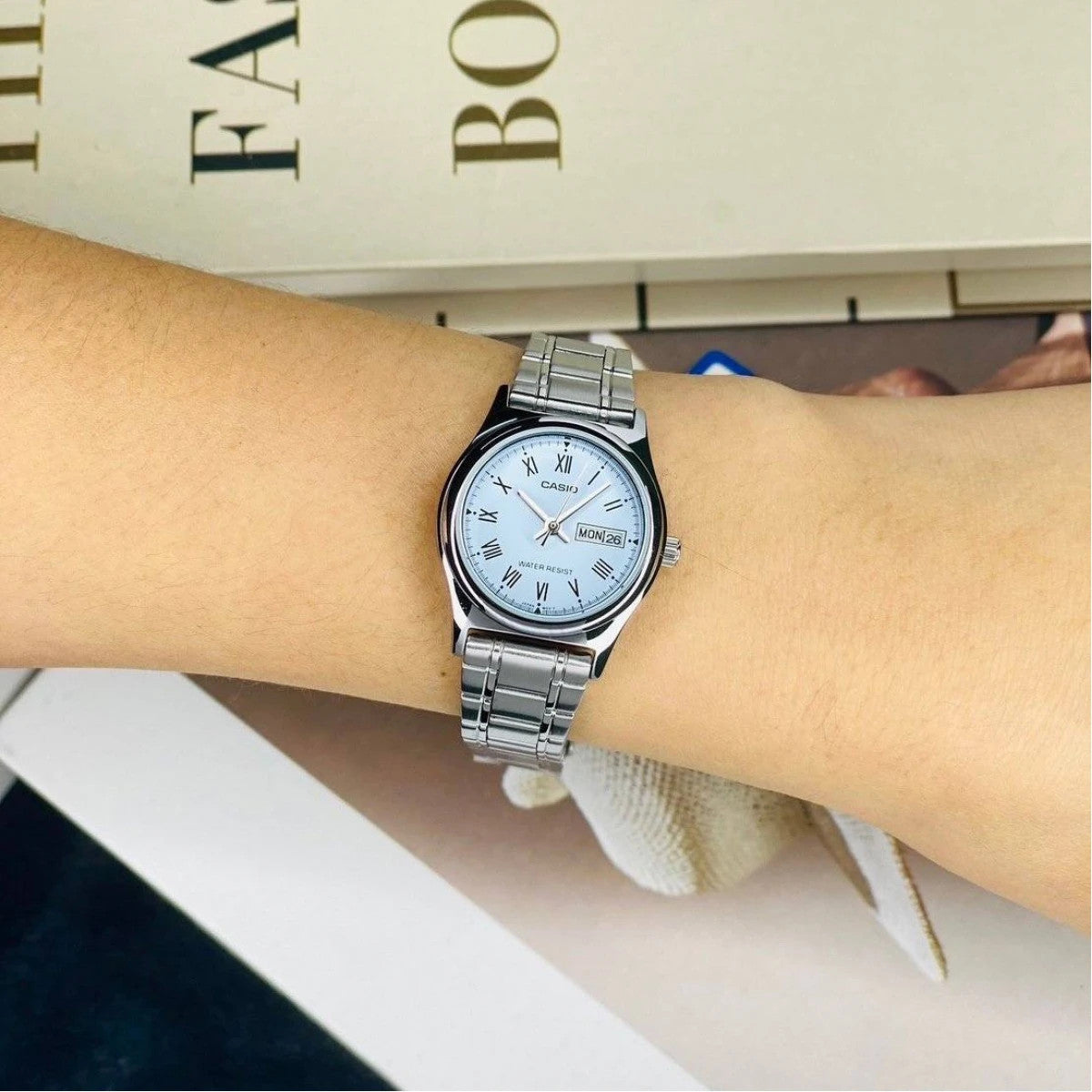Дамски аналогов часовник Casio - Casio Collection - LTP-V006D-2BUDF