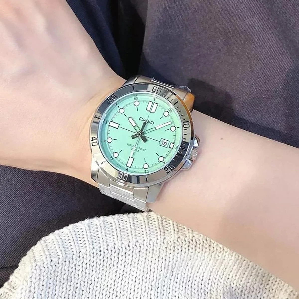 Мъжки аналогов часовник Casio - Casio Collection - MTP-VD01D-3E1VUDF