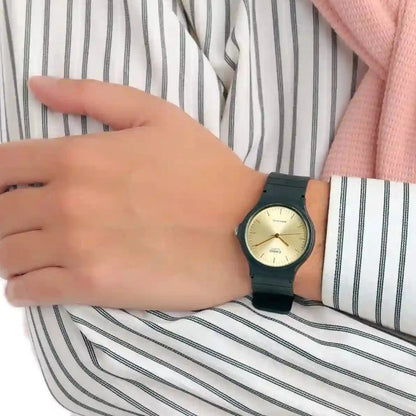 Мъжки аналогов часовник Casio - MQ-24-9ELDF