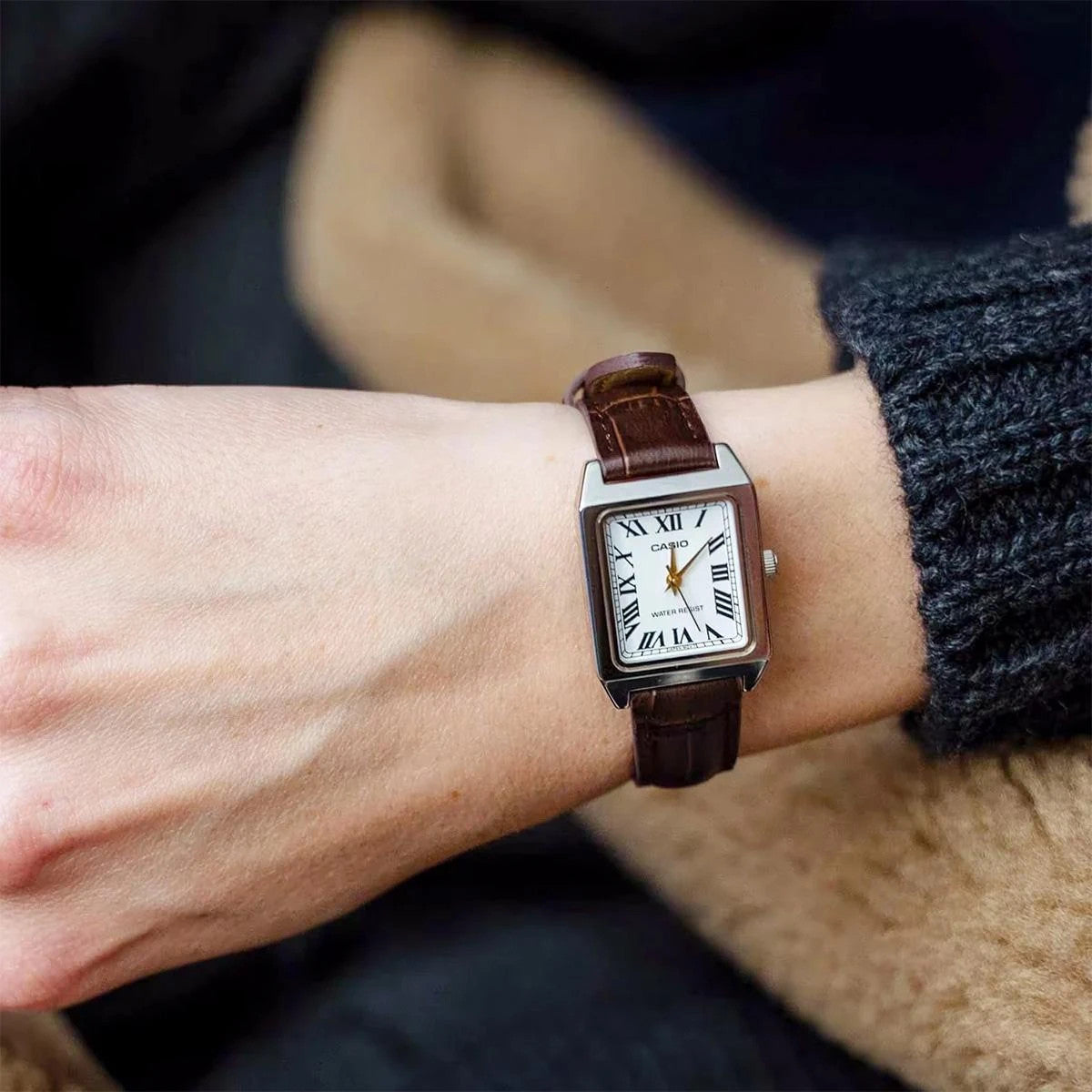 Дамски аналогов часовник Casio - Casio Collection - LTP-V007L-7B2UDF