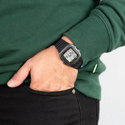 Мъжки дигитален часовник Casio - Casio Collection - W-96H-1BVDF