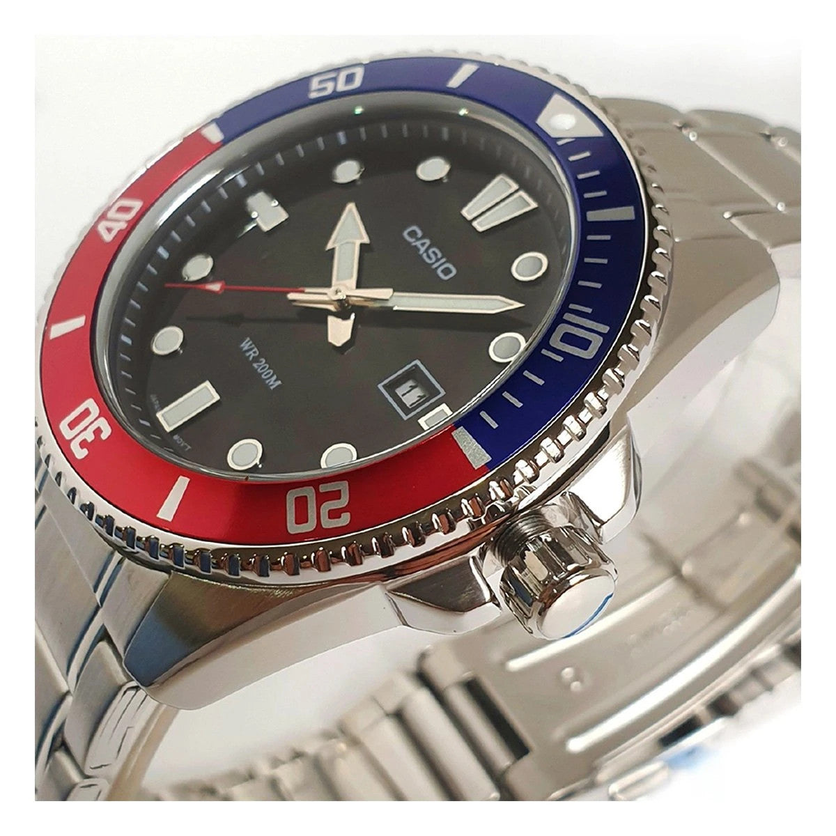 Мъжки аналогов часовник Casio Diving - MDV-107D-1A3VDF