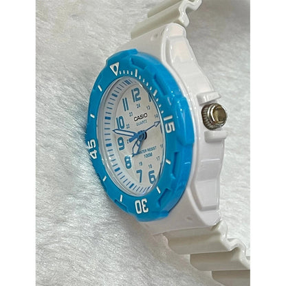 Мъжки часовник CASIO - LRW-200H-2BVEF
