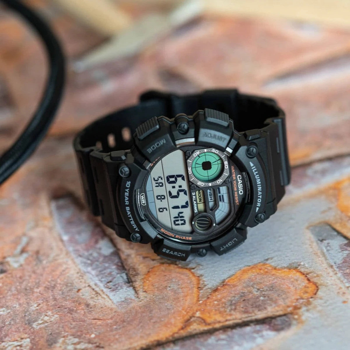 Мъжки дигитален часовник Casio Fishing Gear - WS-1500H-1AVEF