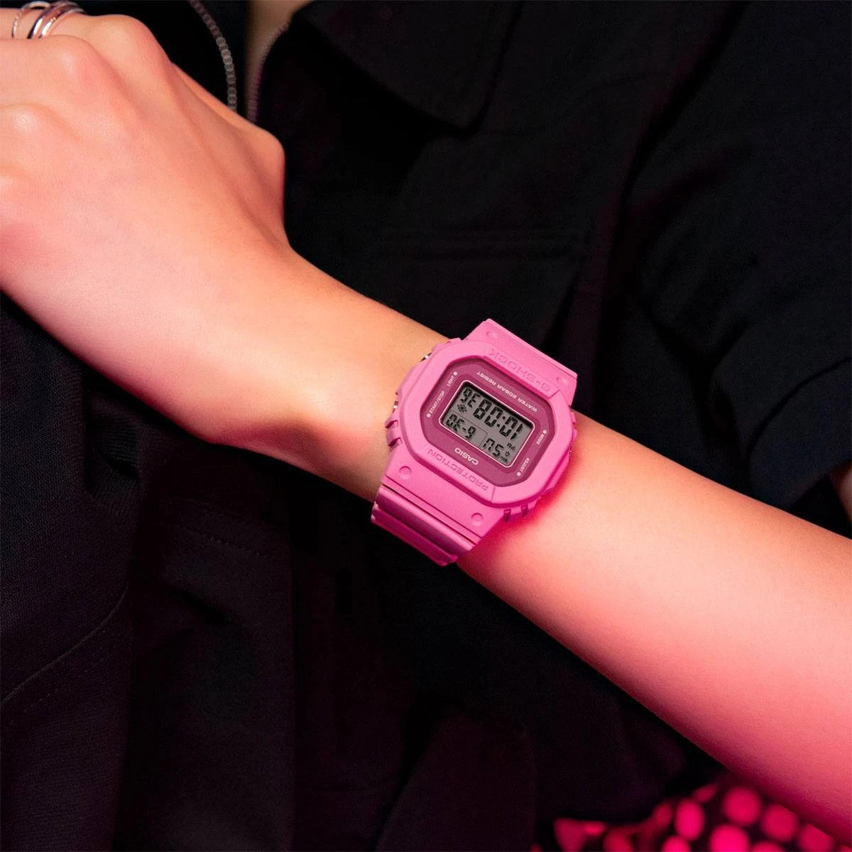 Дамски часовник Casio G-Shock - GMD-S5610PP-4ER