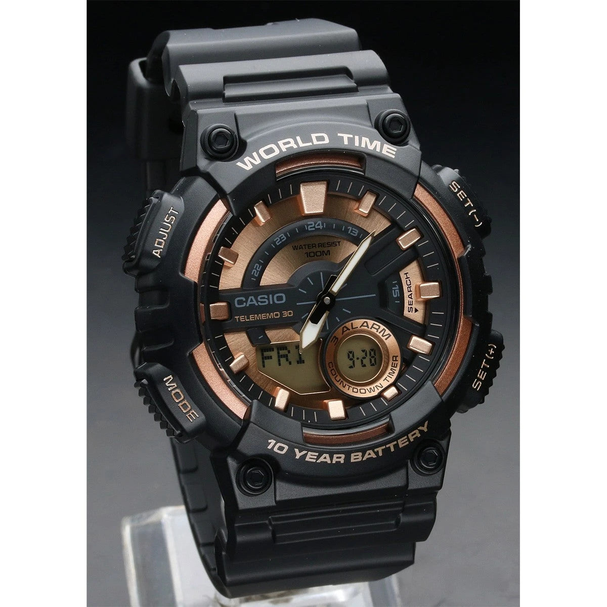 Мъжки дигитален часовник Casio - Casio Collection - AEQ-110W-1A3VDF