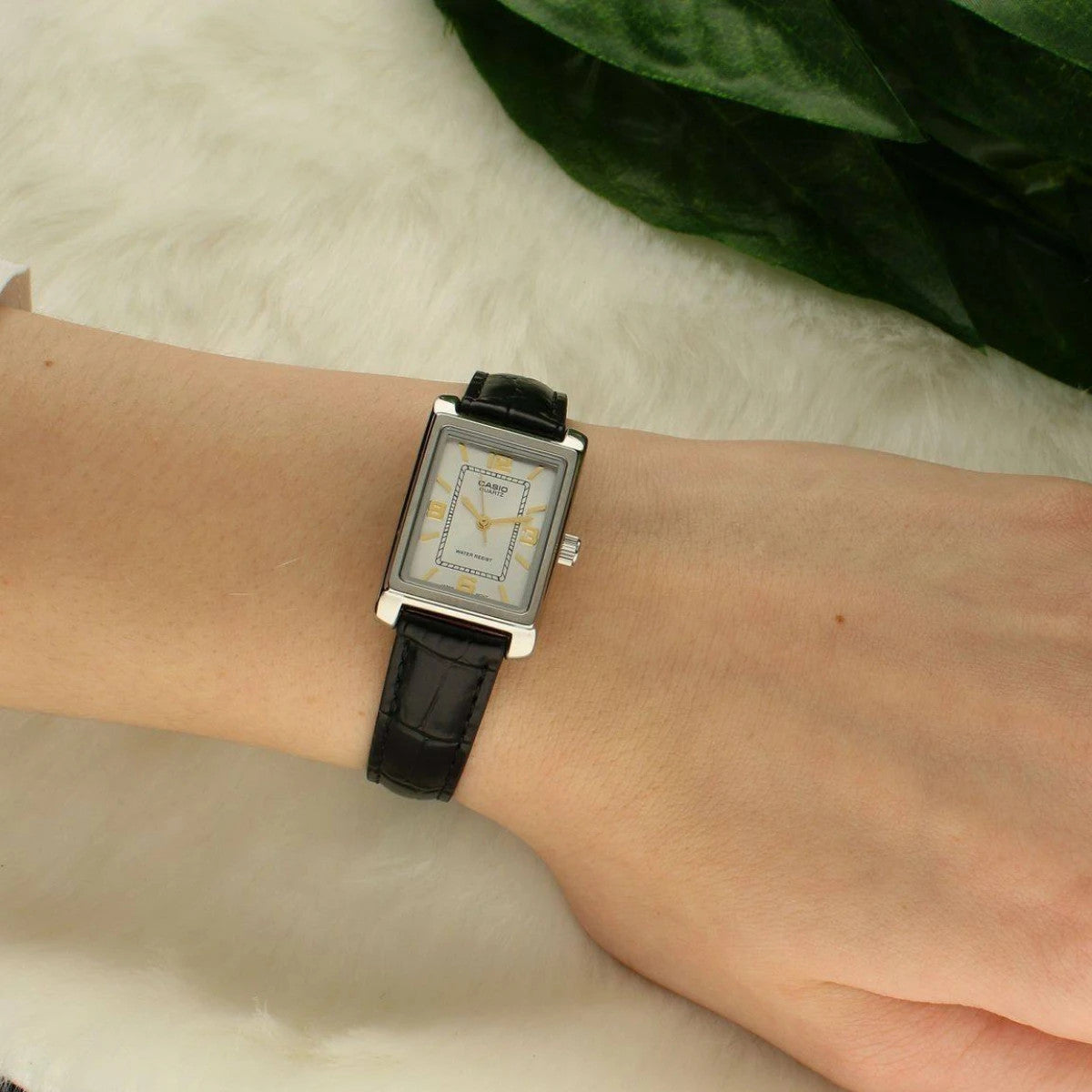 Дамски аналогов часовник Casio - Casio Collection - LTP-1234PL-7A2VEF