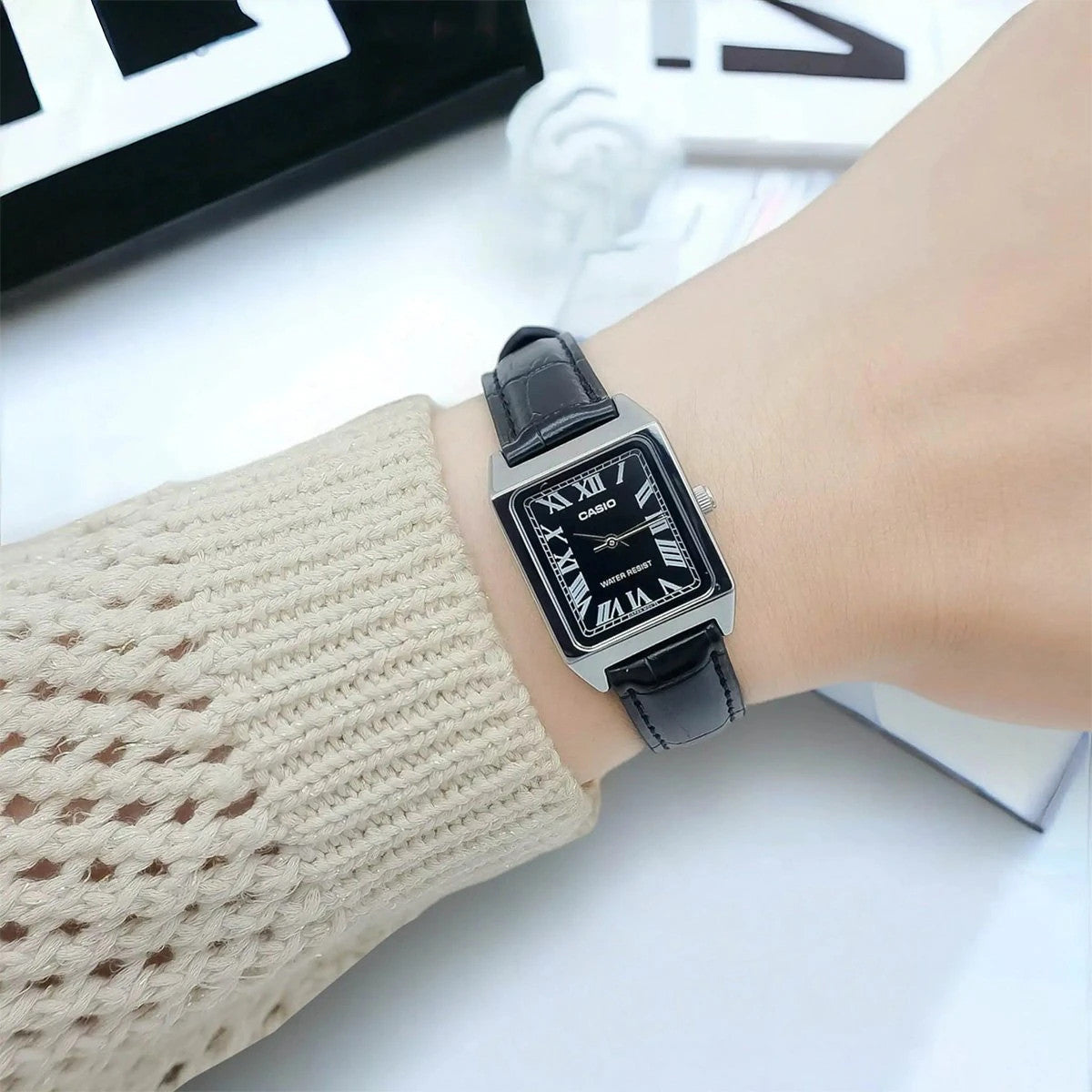 Дамски аналогов часовник Casio - Casio Collection - LTP-V007L-1BUDF