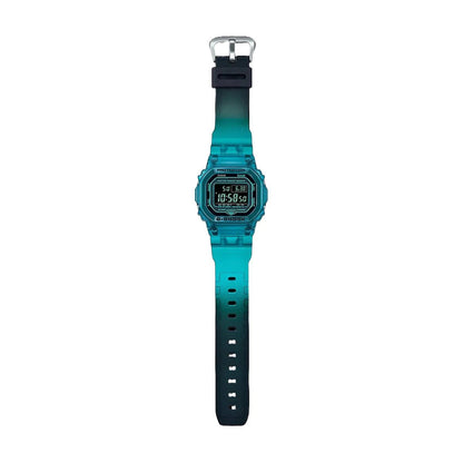Мъжки часовник Casio G-Shock Bluetooth - DW-B5600G-2ER