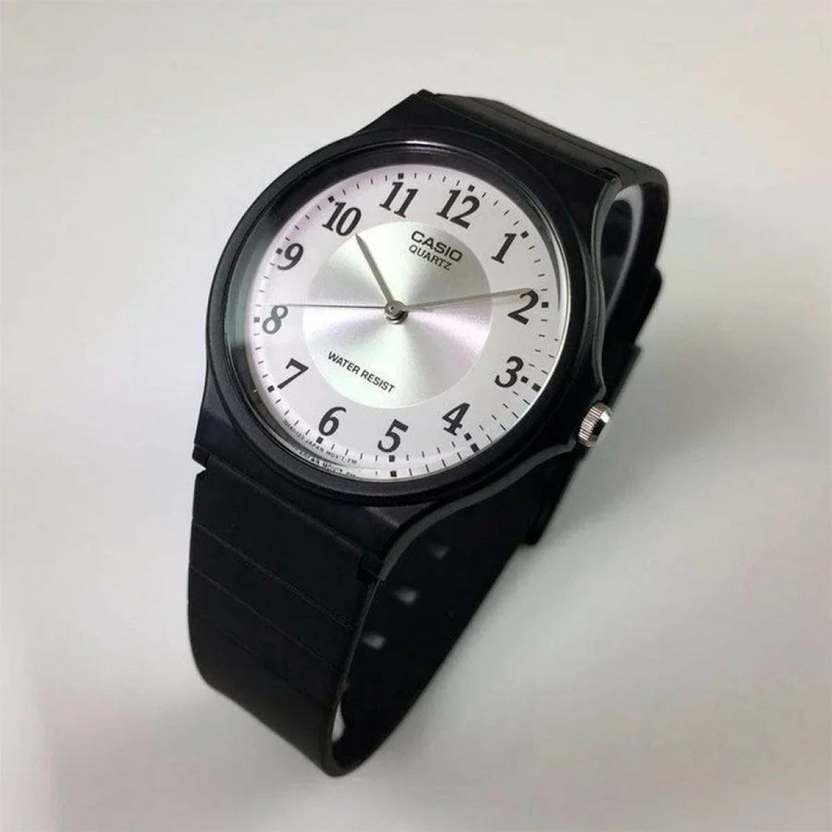 Мъжки аналогов часовник Casio - MQ-24-7B3LDF