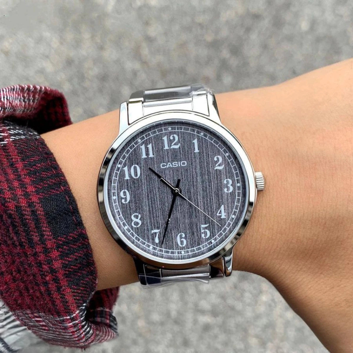 Мъжки часовник CASIO - MTP-E145D-1B