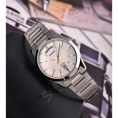 Мъжки аналогов часовник Casio - MTP-1370D-7A2VDF