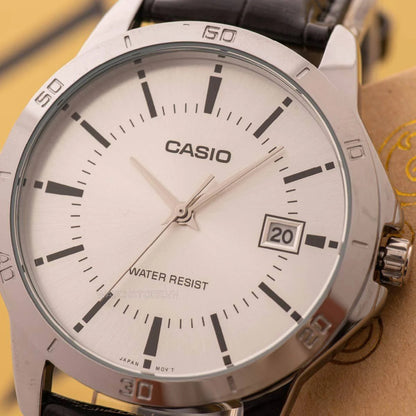 Мъжки аналогов часовник Casio - MTP-V004L-7AUDF