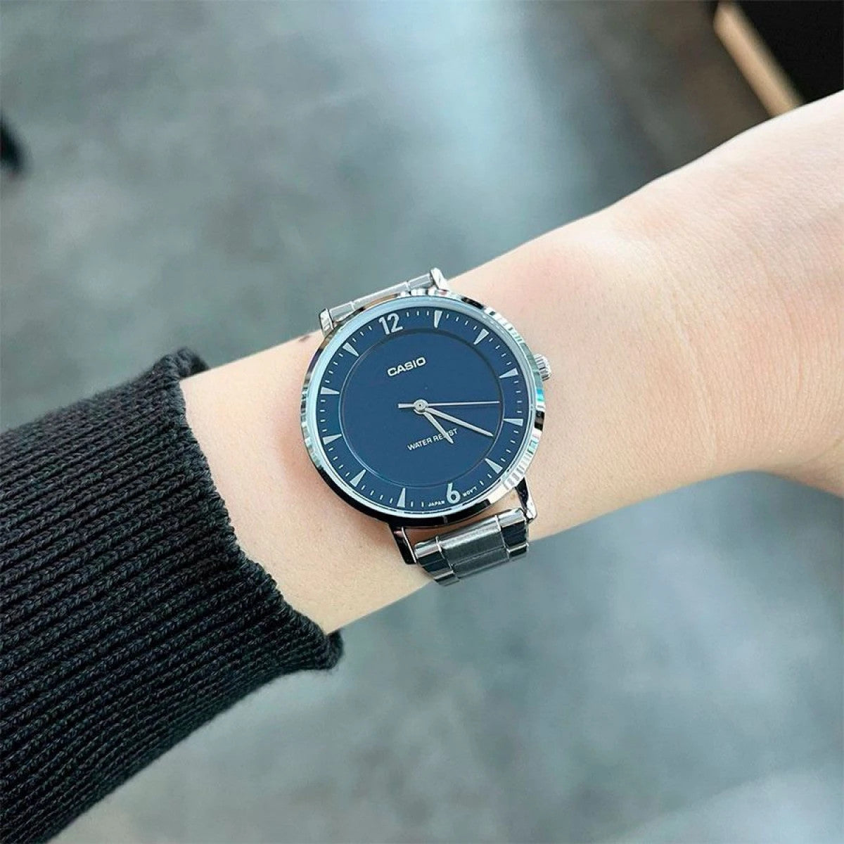 Дамски аналогов часовник Casio - Casio Collection - LTP-VT04D-2ADF