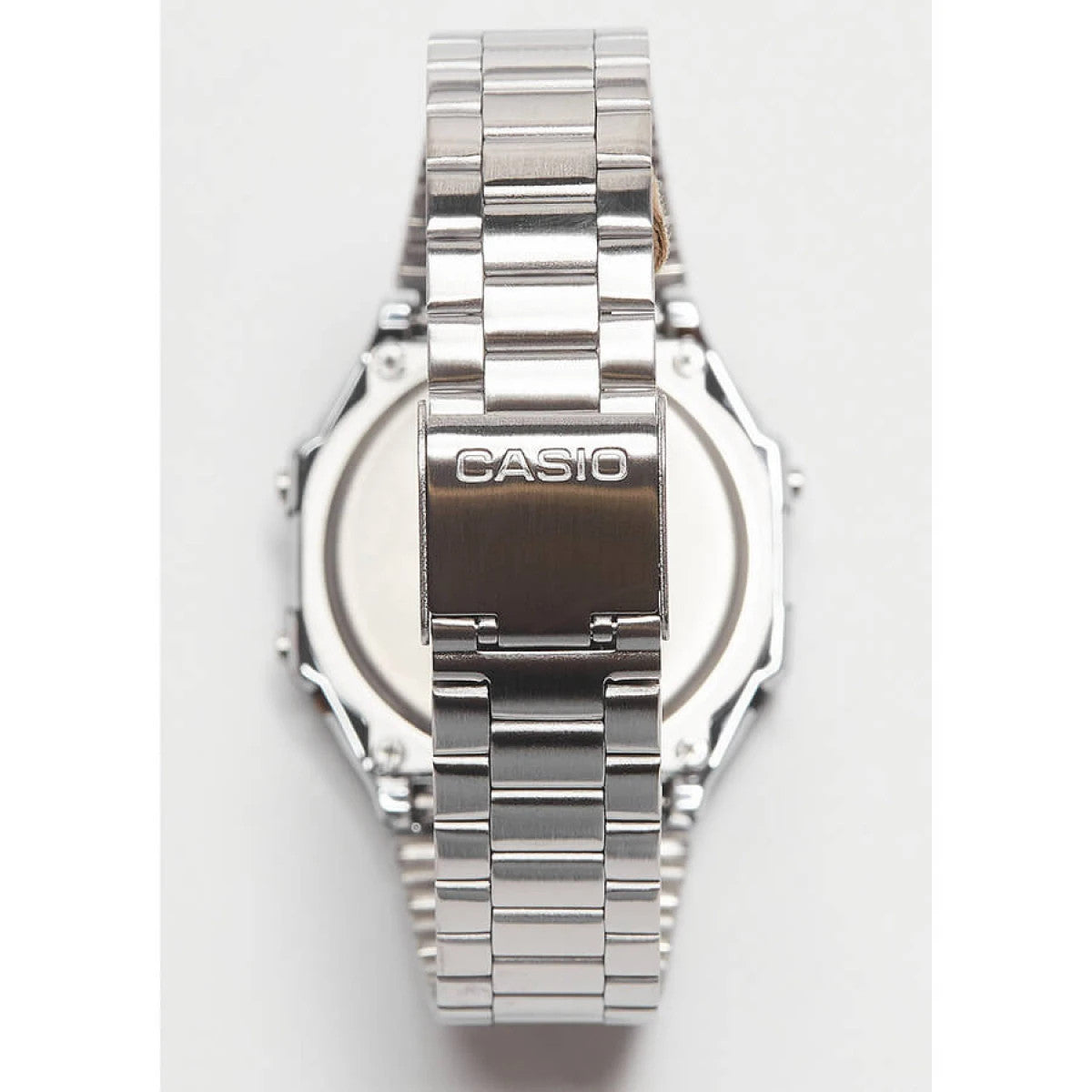 Мъжки дигитален часовник CASIO - A168WEM-2EF