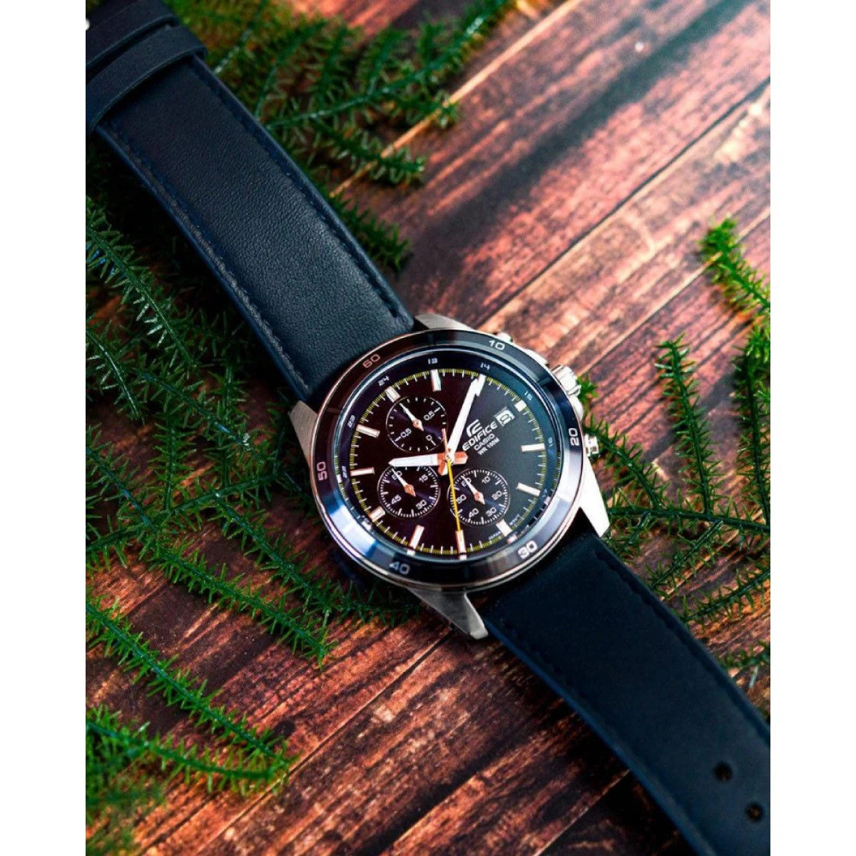 Мъжки часовник CASIO EDIFICE - EFR-526L-1AVUEF