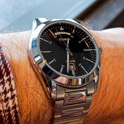 Мъжки аналогов часовник Casio - MTP-1370D-1A1VDF