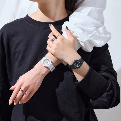 Дамски аналогов часовник Casio - LQ-24B-1BEF