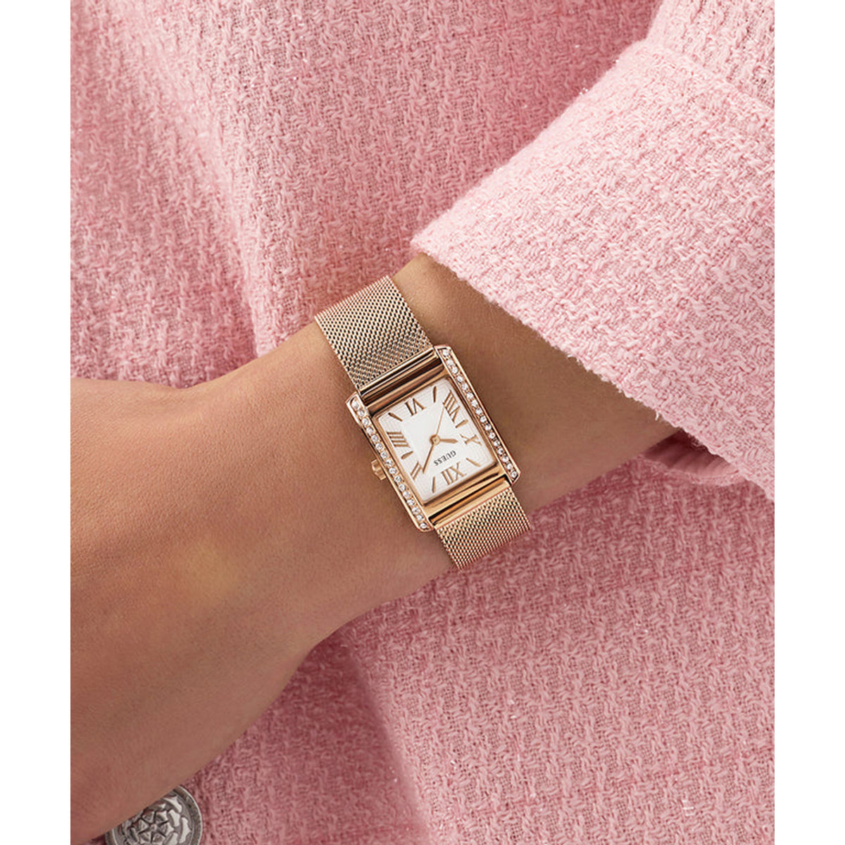 Дамски часовник GUESS - GW0997L3