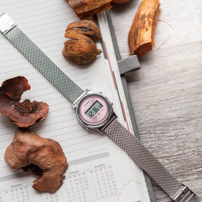 Дамски часовник Casio Vintage - LA700WEM-4AEF
